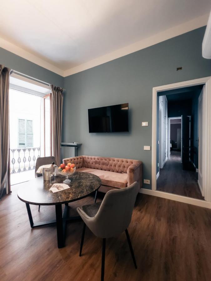 Caffe Delle Rose Les Chambres Вербания Екстериор снимка