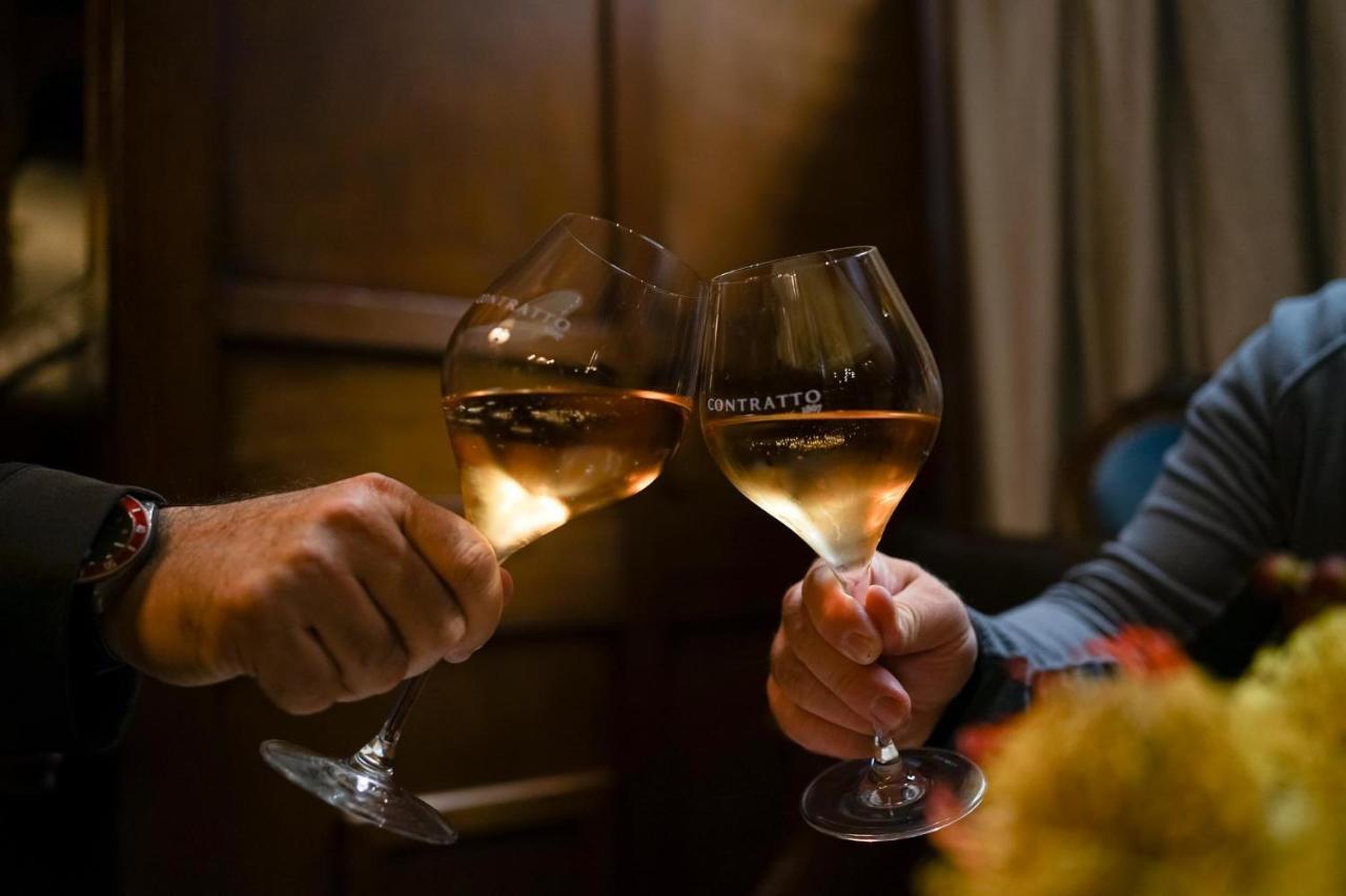 Caffe Delle Rose Les Chambres Вербания Екстериор снимка
